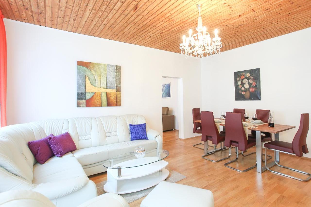 Mozart Apartments Viena Quarto foto